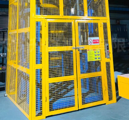 章丘货梯可以安装在室外吗