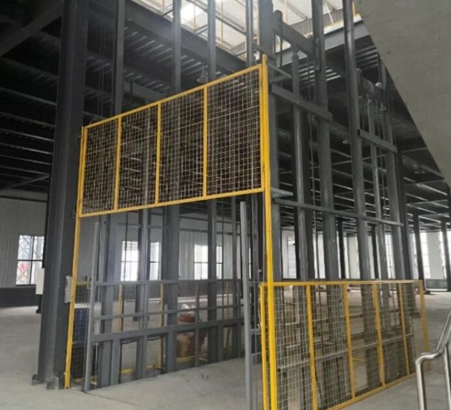 章丘请详细介绍一下货梯安装在室外的维护方法