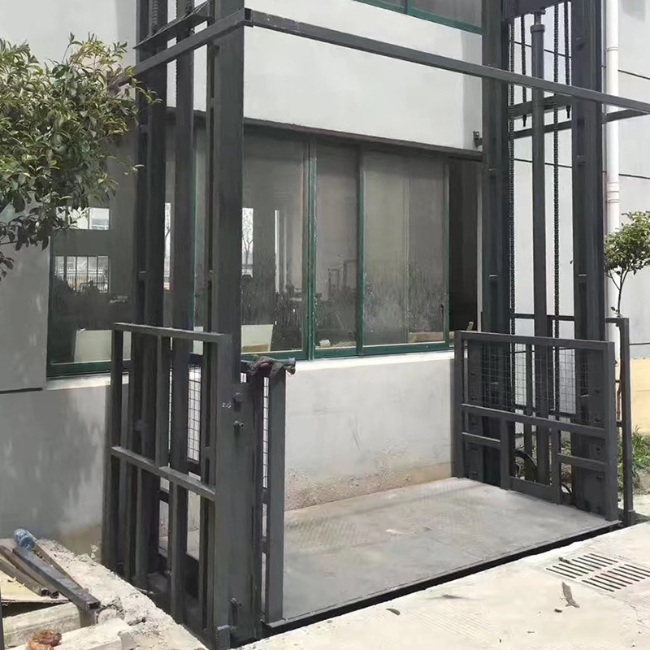 章丘5吨室外升降货梯